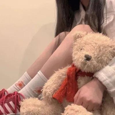 红色尾翼